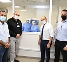 ח"כ בנט ביקור במחלקת קורונה
