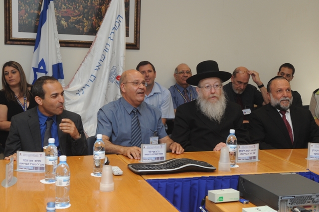 ד''ר חזי לוי סוקר את החידושים במרכז הרפואי